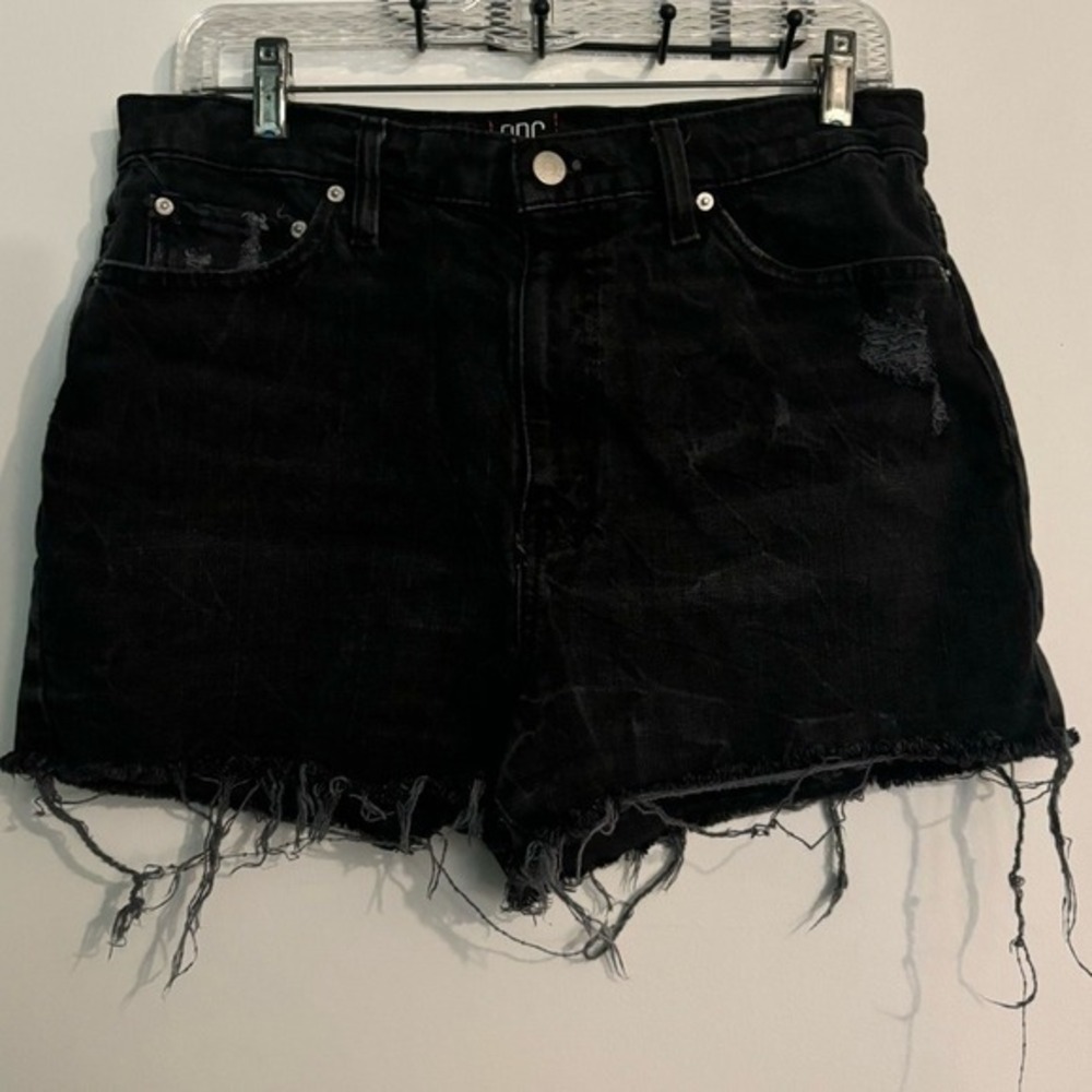 BDG Urban Outfitters Womens Girlfriend High Rise 30 Black Distressed Denim Short